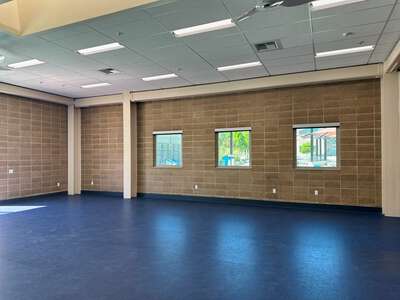 Burlingame Intermediate School Studio B in Burlingame 4
