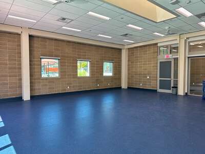 Burlingame Intermediate School Studio B in Burlingame 2