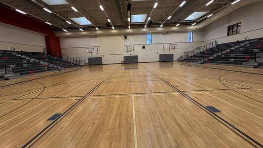 Rose Hill Middle School Gym in Redmond