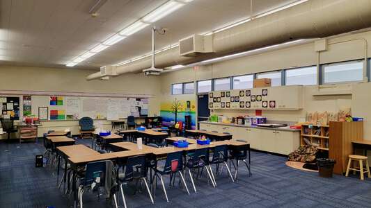 Davis Magnet School (K-6) Classroom Standard in Costa Mesa
