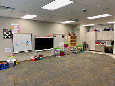 Meadow Woods Elementary School Classroom Standard in Orlando