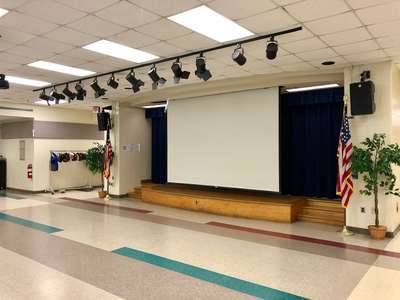 Avalon Elementary School Cafeteria in Orlando