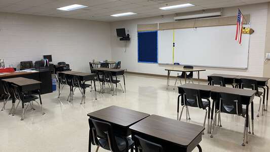 Pinecrest Elementary School (3362) Classroom Standard in Lithia