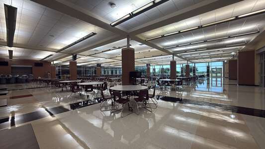 Saginaw High School Cafeteria in Saginaw 3