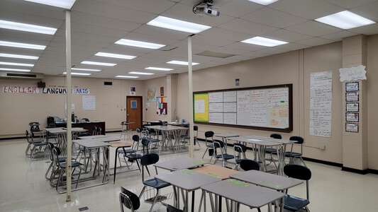 Crescent City Jr Sr High School Classroom Standard in Crescent City