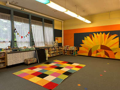 Sunnyside K-8 School Library in Portland