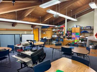 Holladay Complex Center Room 14 - Classroom in Portland