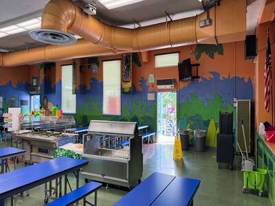 Lincoln Elementary School Cafeteria in Paramount