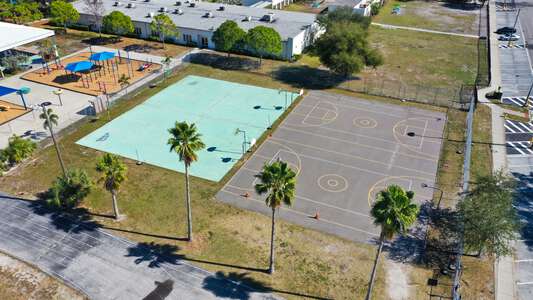 Coleman Middle School (0921) Outdoor Basketball Courts in Tampa