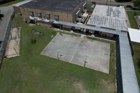 Riverside High School Outdoor Basketball Courts (3 hr min) in Jacksonville