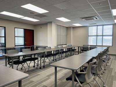Forsyth County Schools Room 200 - Conference Room in Cumming 3