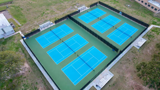 Sam Rayburn High School Tennis Courts in Pasadena