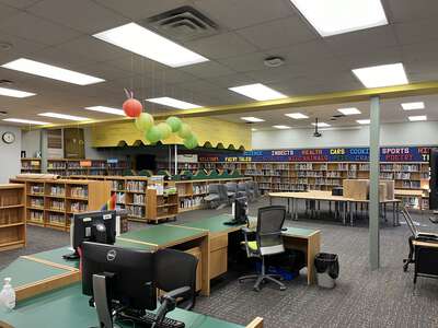 Bryker Woods Elementary School Library in Austin