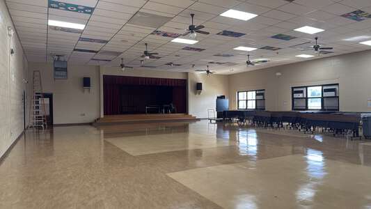 Cleveland Bailey Elementary School Cafeteria in Midwest City 2