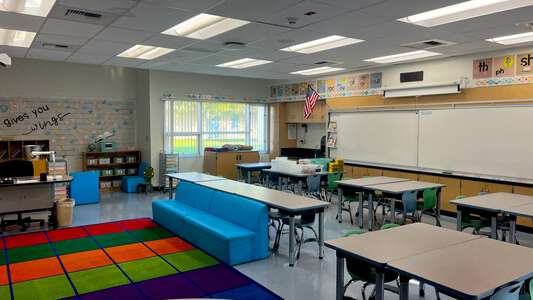 Atherwood Elementary School Classroom Standard in Simi Valley