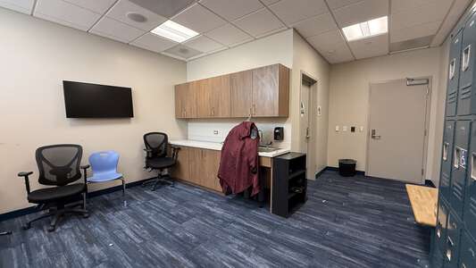 Morse High School Dressing Room in San Diego