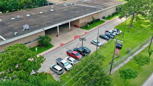 Henry Middle School Parking Lot - Front in Houston