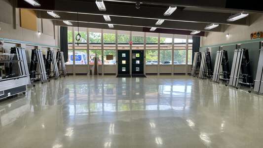 Twin Oaks Elementary School Cafeteria in Eugene 2