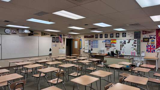 Edward Harris, Jr. Middle School Classroom Standard in Elk Grove