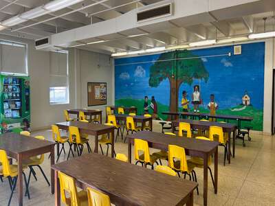 Adelle Turner Elementary School Cafeteria in Dallas
