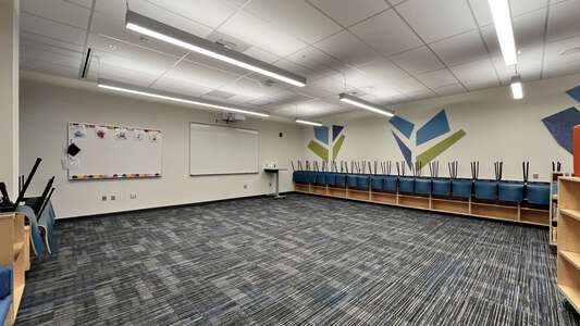 Camas Ridge Community School Library in Eugene