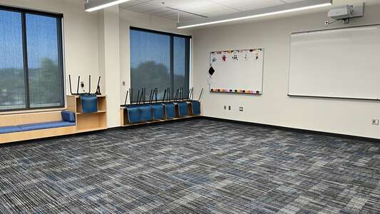 Camas Ridge Community School Library in Eugene