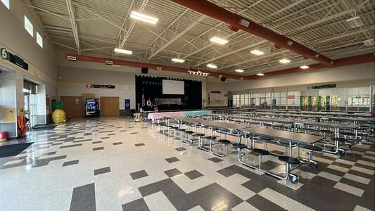 Waggoner Creek Elementary School Cafeteria in Texarkana 4