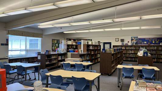 McKinley Elementary School Library in Beaverton