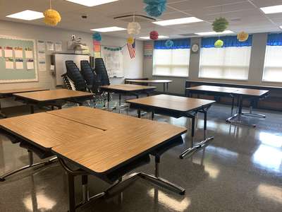Deep Springs Elementary School Classroom Standard in Lexington