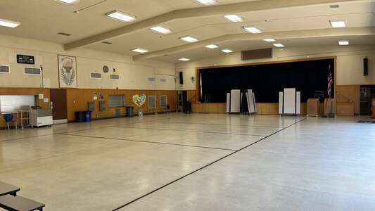 Seaside Middle School Multi-Purpose Room in Seaside