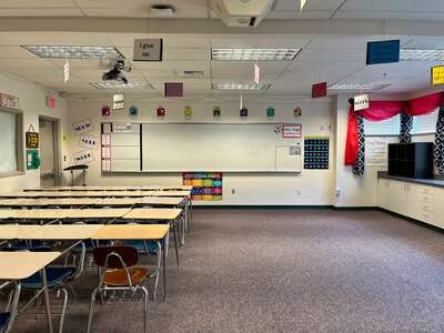 Bowdish Middle School Classroom Standard in Spokane Valley