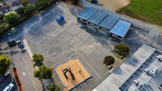 Alta Vista Elementary School Outdoor Area 1 in Los Gatos 2