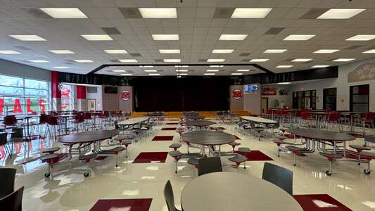 MacArthur Ninth Grade School Cafeteria in Houston