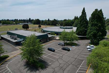 Awbrey Park Elementary School Parking Lot - Front in Eugene