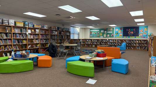 Coronado Heights Elementary School Media Center in Oklahoma City