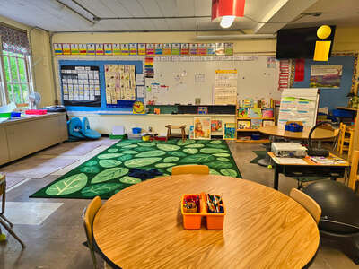 East Sylvan K-8 School Room 33 - Office in Portland