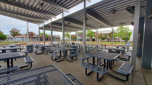 Pasco High School Outdoor Lunch Area in Dade City