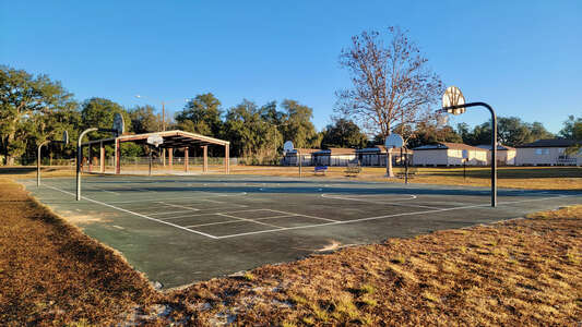 Charles E Bennett Elementary School Outdoor Basketball Courts in Green Cove Springs