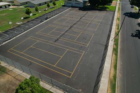 Fort Miller Middle School Tennis Courts in Fresno