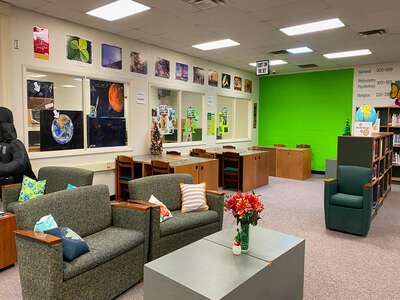 Cleveland Middle School Media Center in Albuquerque