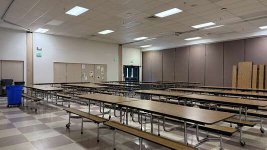 Sherwood Forest Elementary School Cafeteria in Federal Way