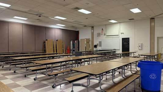 Sherwood Forest Elementary School Cafeteria in Federal Way