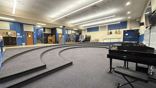 McNary High School Room 40 - Orchestra in Keizer 2