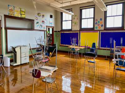 Hamilton - Alexander Hamilton Elementary School Classroom Standard in Chicago