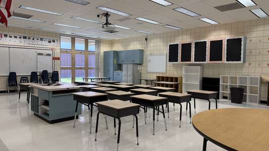Cotee River Elementary School Classroom Standard in New Port Richey 3
