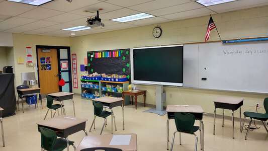 Lawton - Henry Ware Lawton Site Classroom Standard in Philadelphia