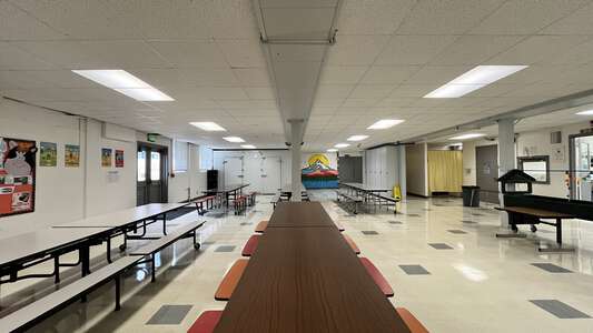 Cascade Locks Elementary School Cafeteria in Cascade Locks