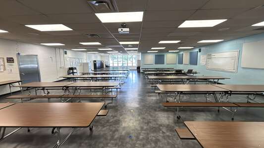 Royal Manor Elementary Cafeteria in Gahanna 2