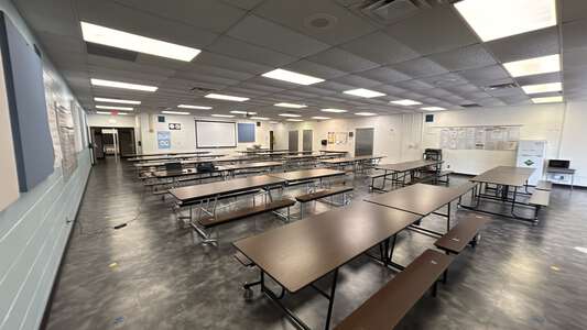 Royal Manor Elementary Cafeteria in Gahanna 4