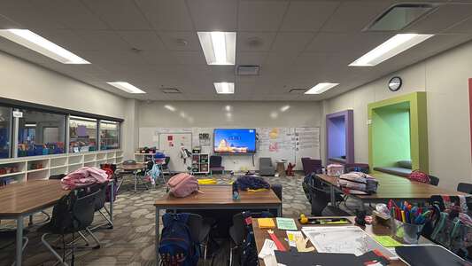 Richard J. Lee Elementary School Room 102 - Classroom - LEE in Dallas 2